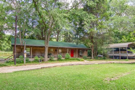 palestine texas cabins.